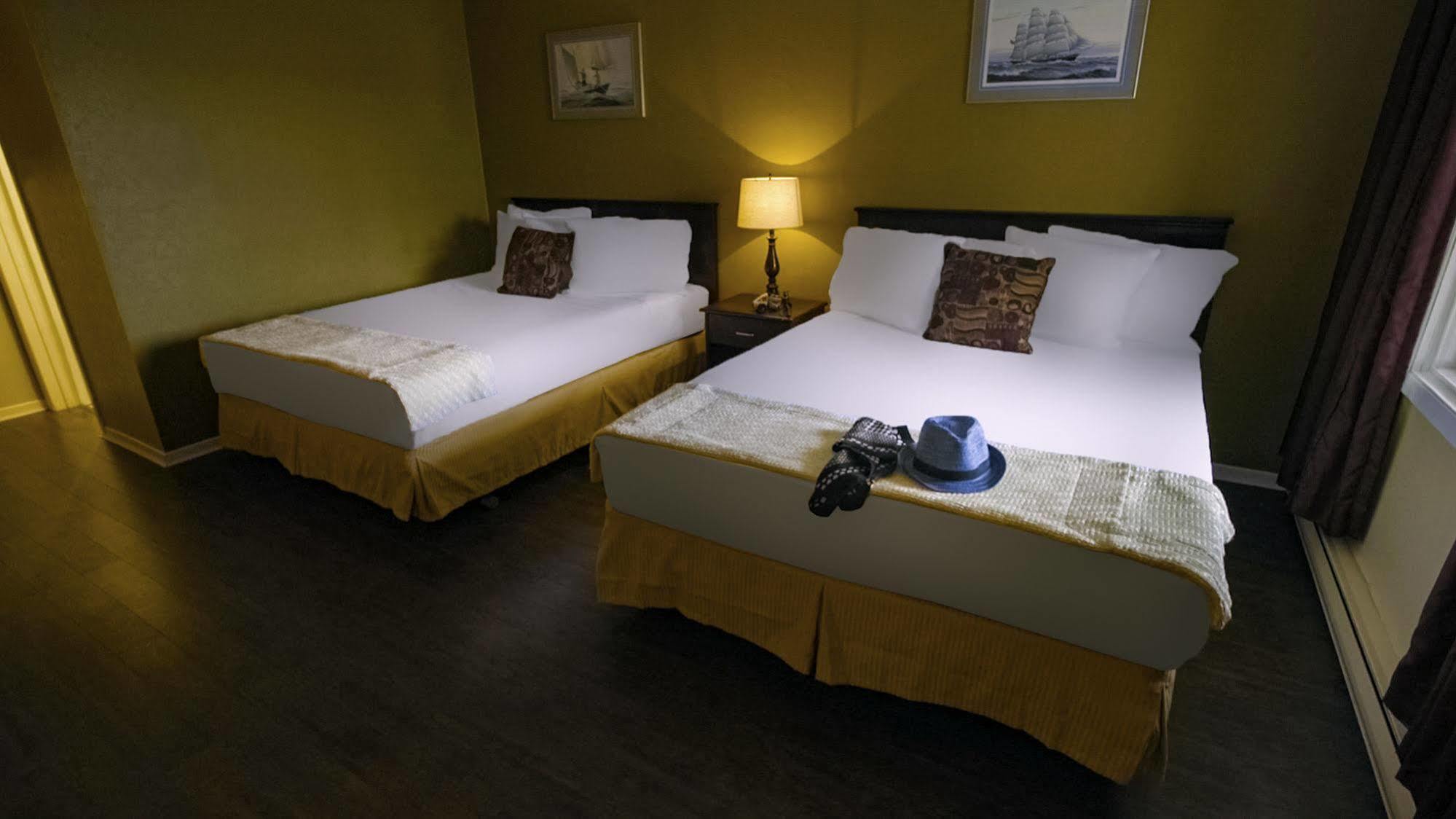 Hearthstone Inn - Port Hastings エクステリア 写真