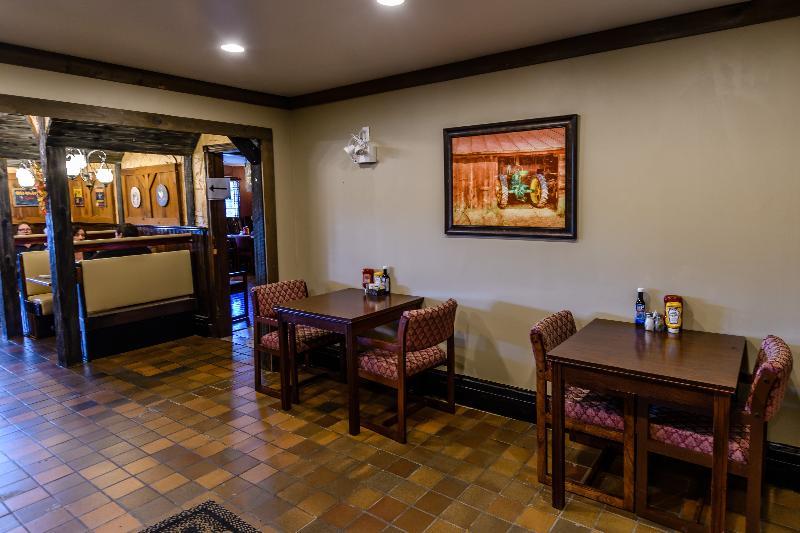 Hearthstone Inn - Port Hastings エクステリア 写真